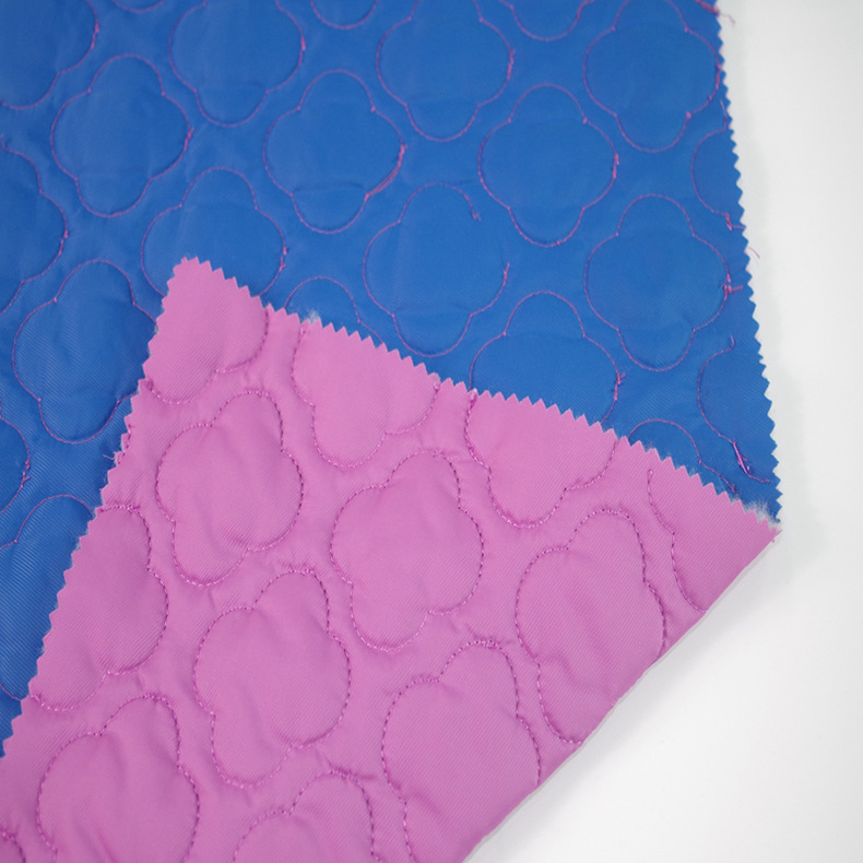 秋冬平纹双面梅花绗绣夹棉防火阻燃涤丝纺电脑绣花面料