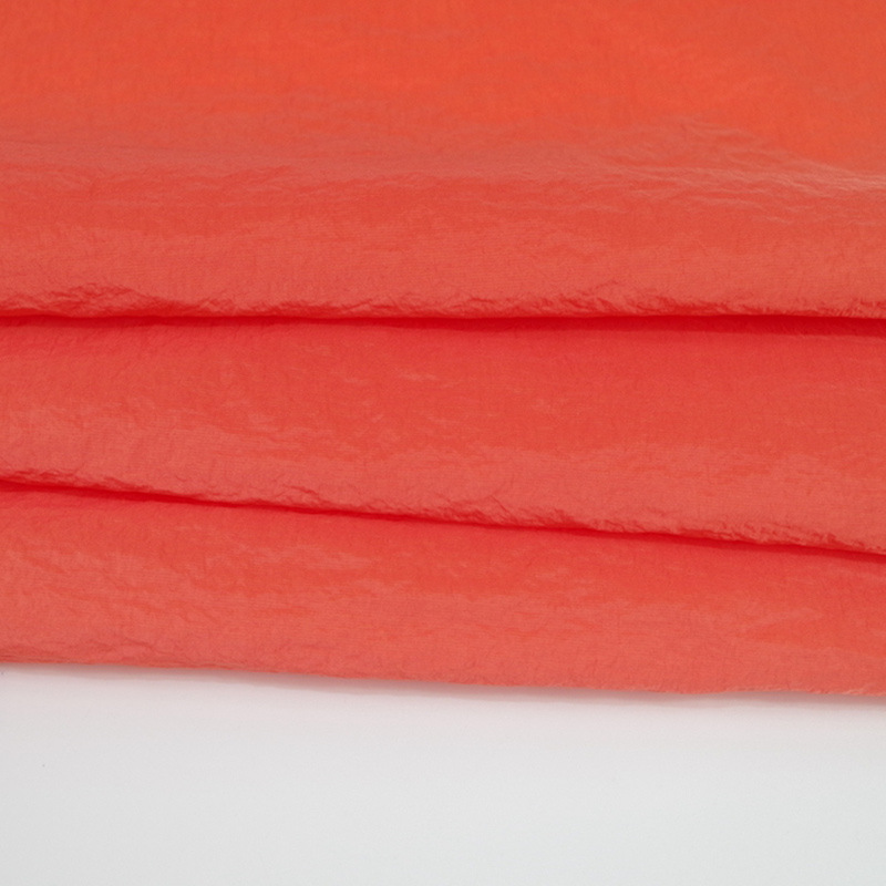 精选全涤纶潮流面料 男女衣服棉服羽绒被服布料批发大衣防风