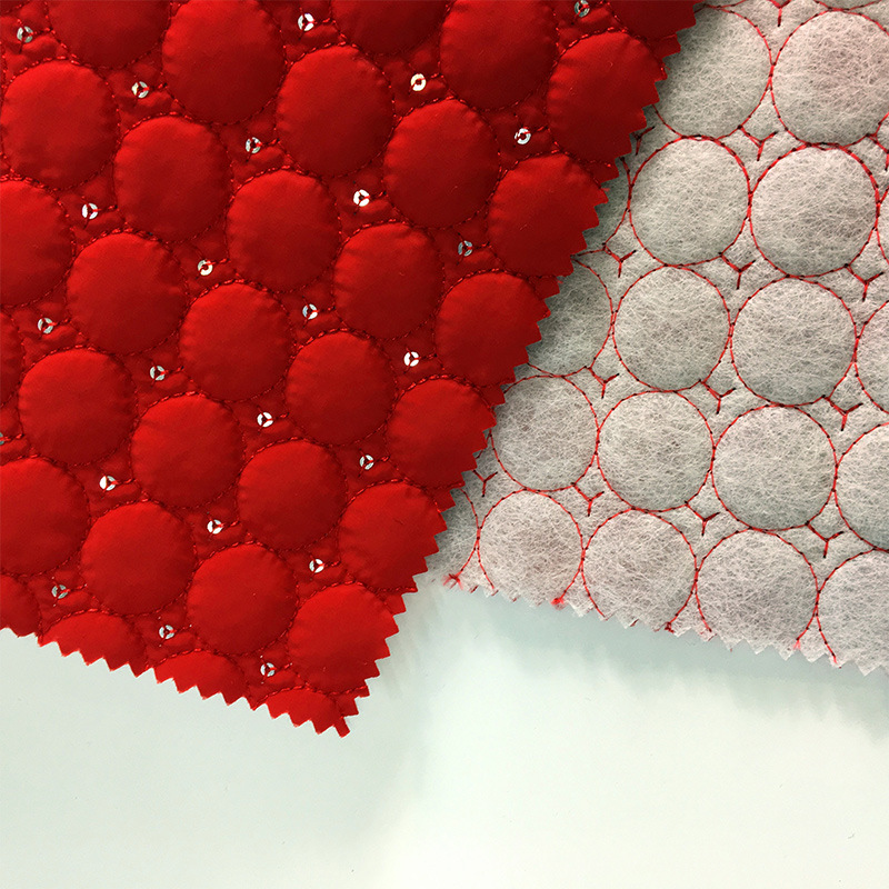 时尚亮片圆形夹棉绗绣绗缝布料 秋冬款休闲服棉衣棉服时装面料