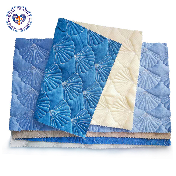 荷兰绒 贝壳花型 绗缝夹棉 滴塑防滑 汽车坐垫 沙发垫布料批发