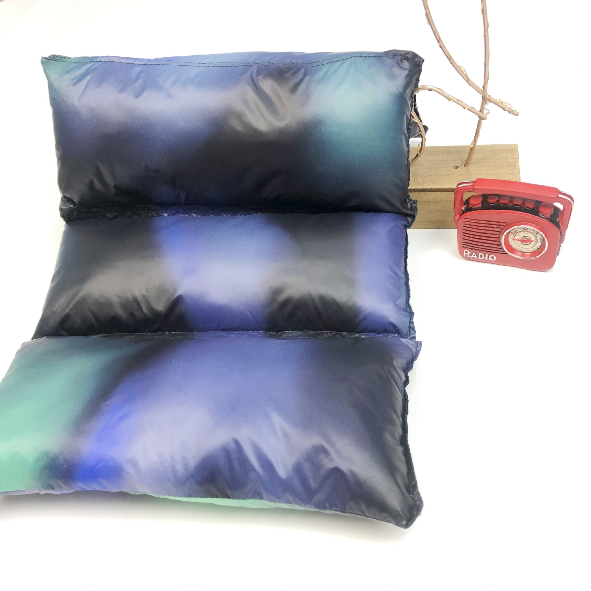 仿扎染风格尼龙数码印花 蓝黑渐变色 尼丝纺羽绒服棉服面料