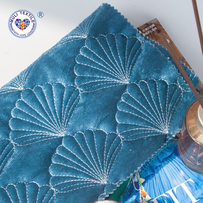 自有工厂可批发 格子扇形绗缝绣花汽车坐垫沙发夹垫荷兰绒布料