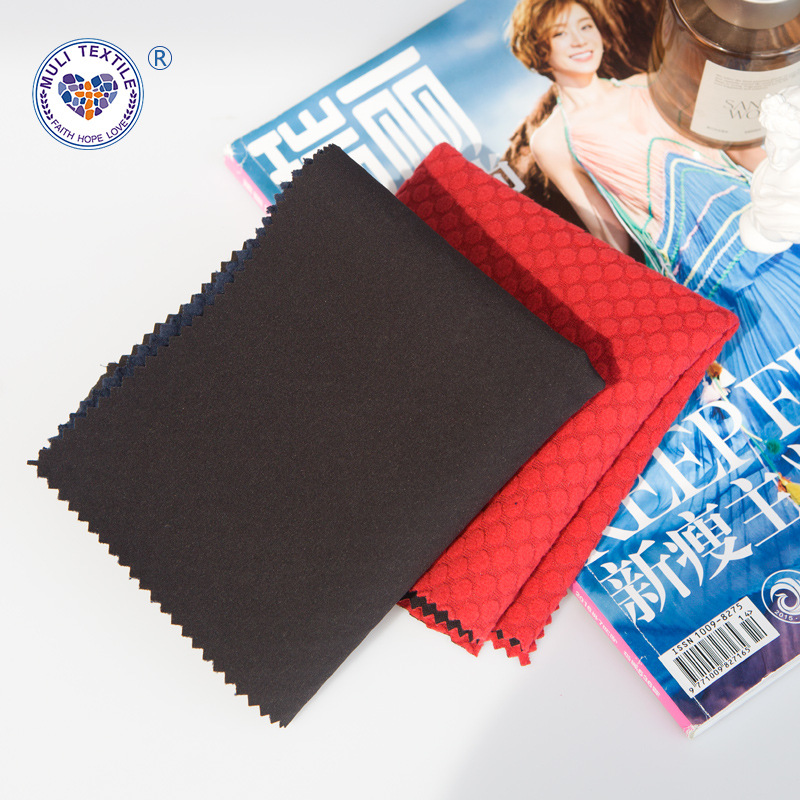 春亚纺四面弹摇粒绒复合面料布弹力布防水tpu功能性冲锋衣工装马