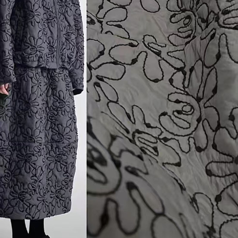 定制绳绣绗棉料绣花布绗缝夹棉包面料棉服裙子设计师面料立体绣花