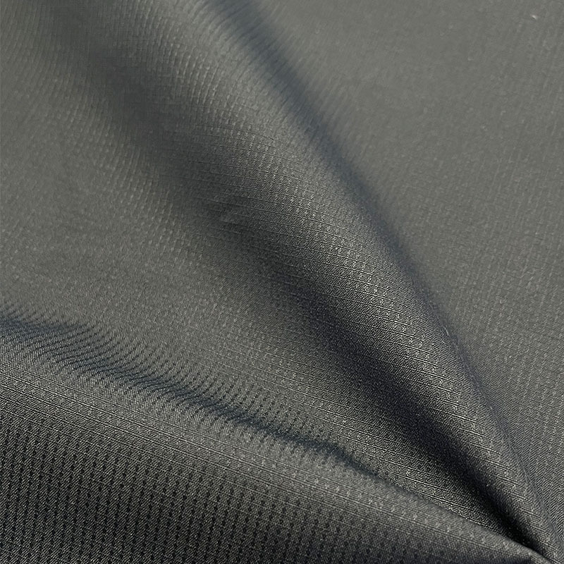 现货厂家直供格中点复合透明膜防水透气冲锋衣羽绒服户外服装用品